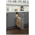 "No Wiggle" Magnetic Knife Organizer Soft-close Pullout