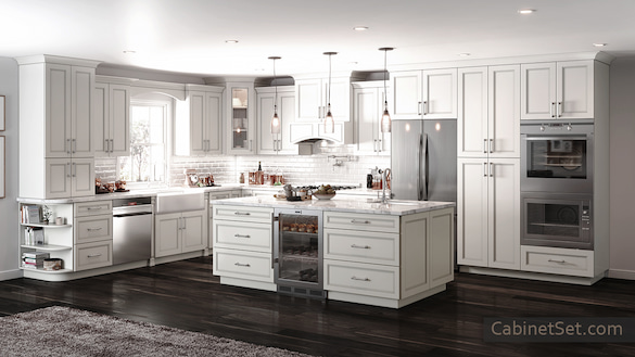 Preston White kitchen full view with an island.